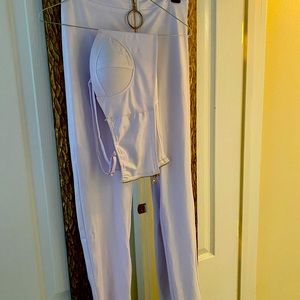 Fitted nice to your body little satin bright white set